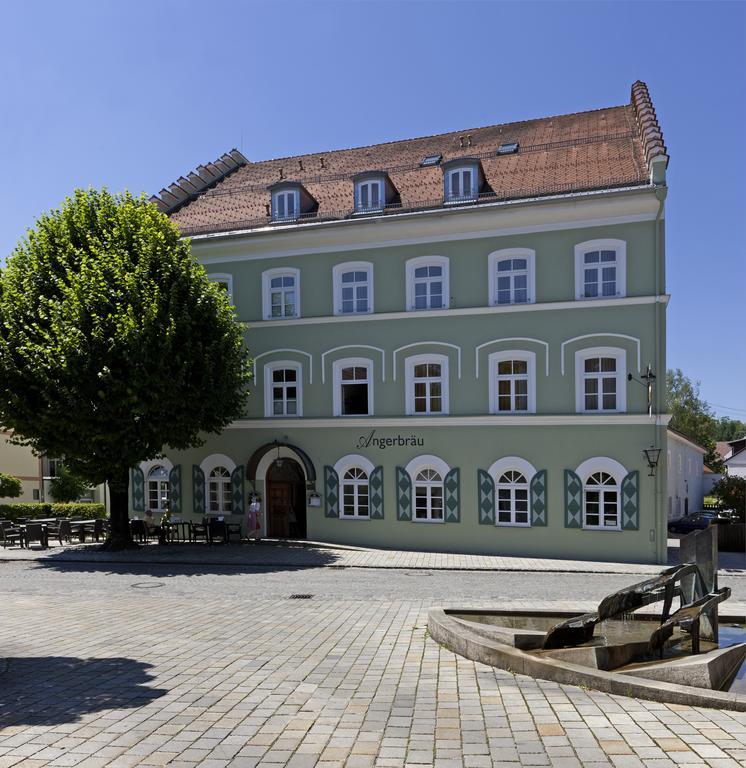 Hotel Angerbraeu ムルナウ・アム・スタッフェルゼー エクステリア 写真